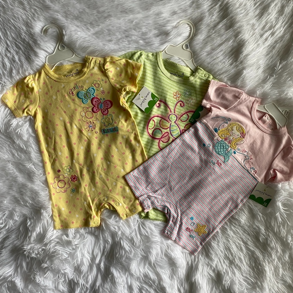 New Jumping Beans 3 Baby Girl Bodysuit Onesies Size 12 Months